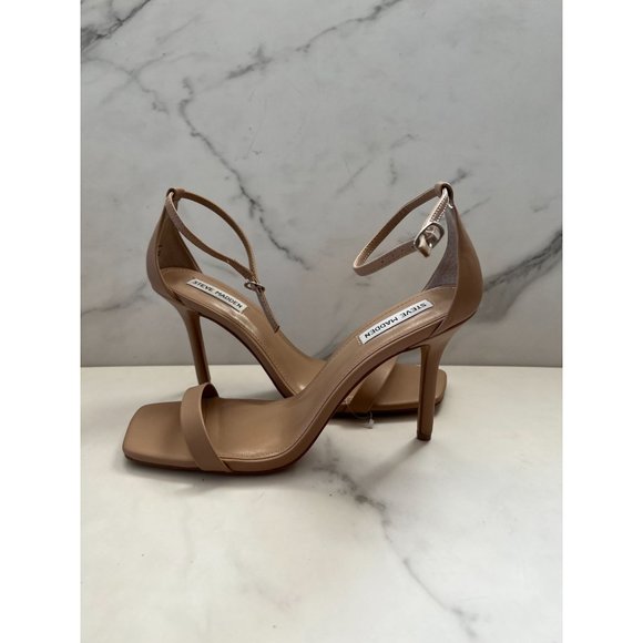 Steve Madden Shoes - STEVE MADDEN Beige Nude Heels Sz 11 NEW